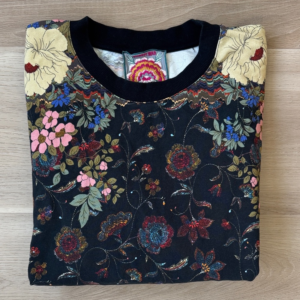 Johnny Was - Embroidery Floral Hi-Lo Crewneck Long Sleeve Tunic